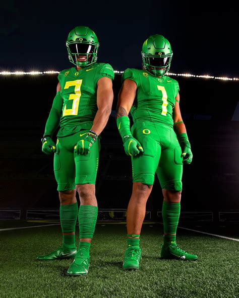 University of Oregon Jerseys, Oregon Ducks Football Uniforms